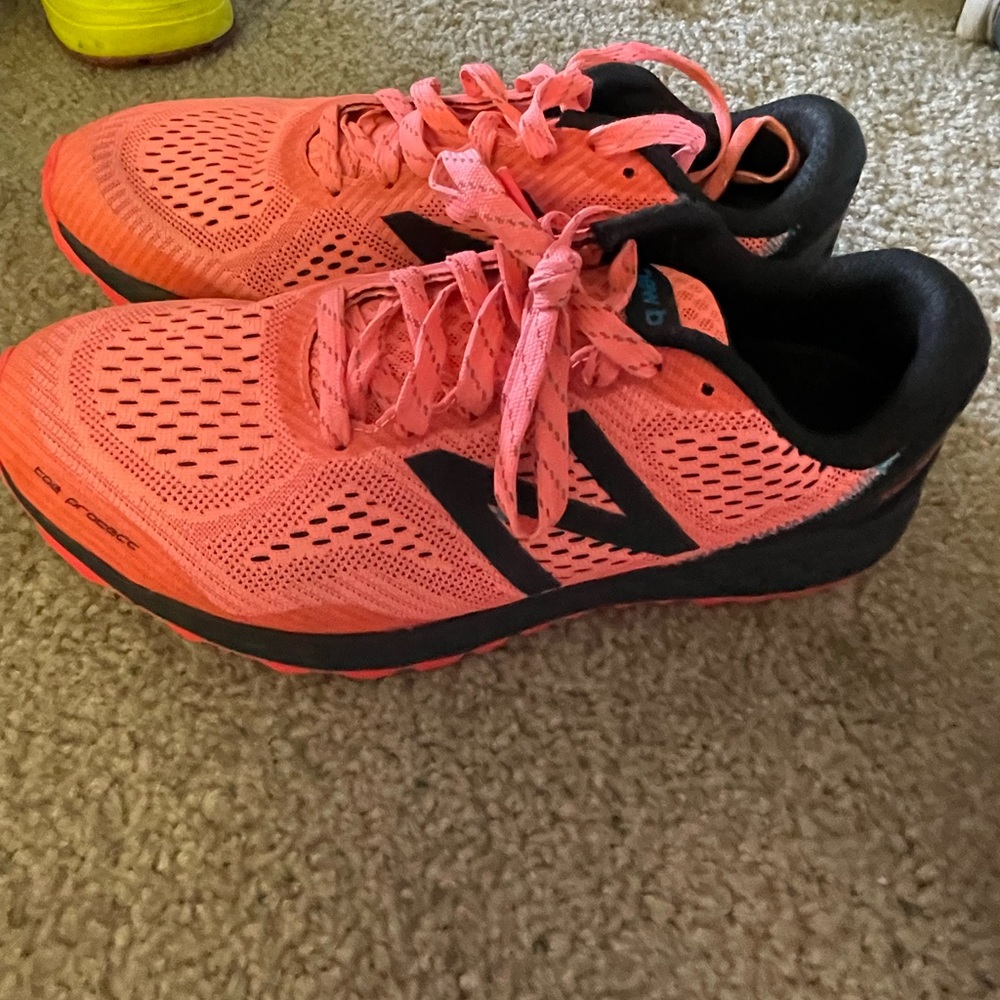 Barely worn New Balance sneakers
